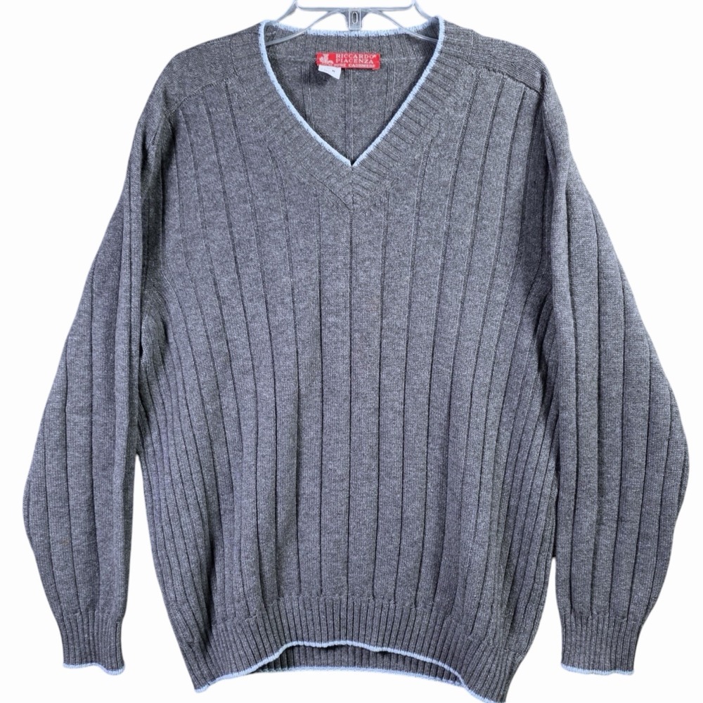 Riccardo Piacenza Pure Cashmere Sweater XL Gray Ribbed V Neck Quiet Luxury - Picture 2 of 6